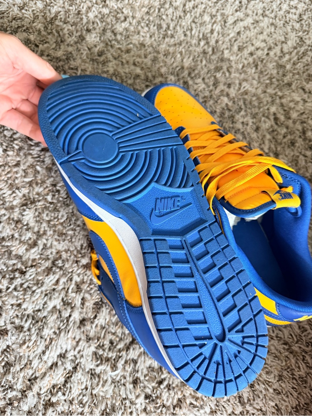 Nike Dunks Low-Top Sneaker in Blue & Gold - Picture 5 of 6